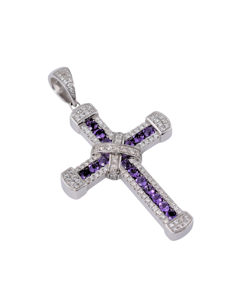 Onore dije cruz con amatistas naturales y diamantes en oro blanco 14K estilo contemporáneo