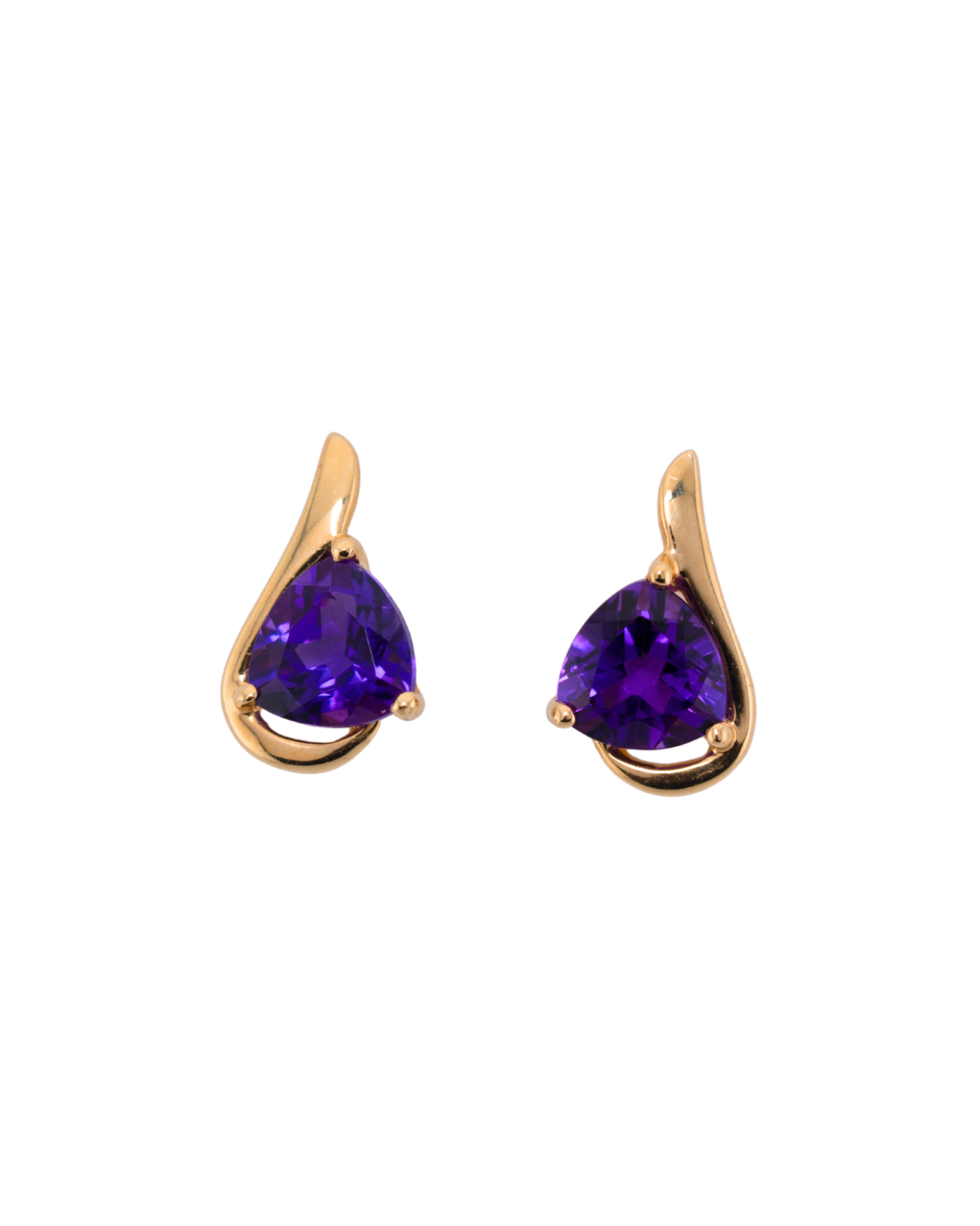 Onore aretes de amatista natural violeta en oro amarillo 14K estilo contemporáneo