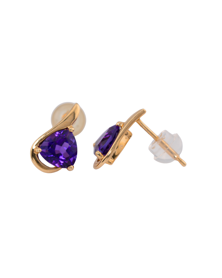 Onore aretes de amatista natural violeta en oro amarillo 14K estilo contemporáneo