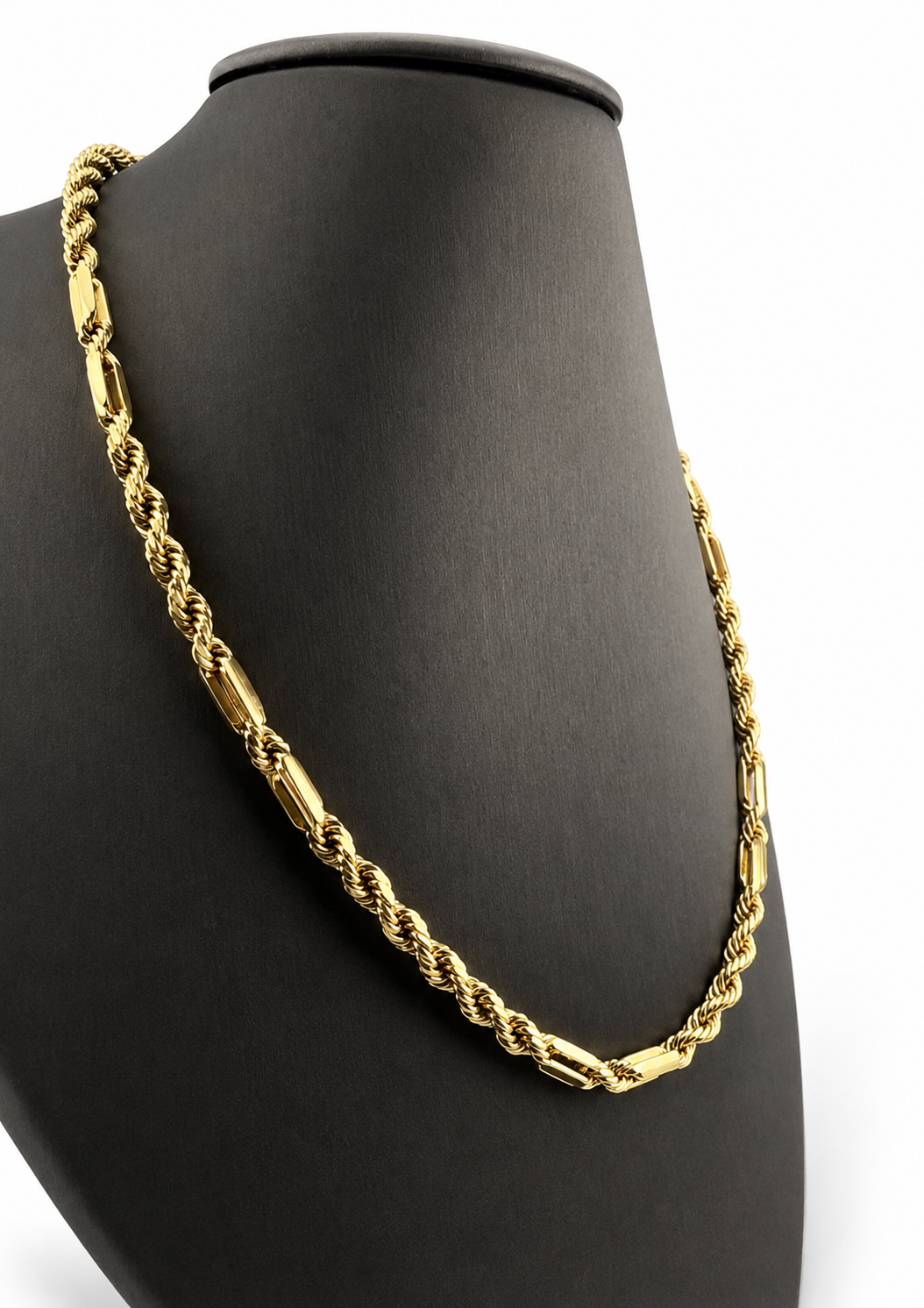 Cadena Torzal Figaro en Oro Amarillo 10K 60 cm (Diseño Hueco)