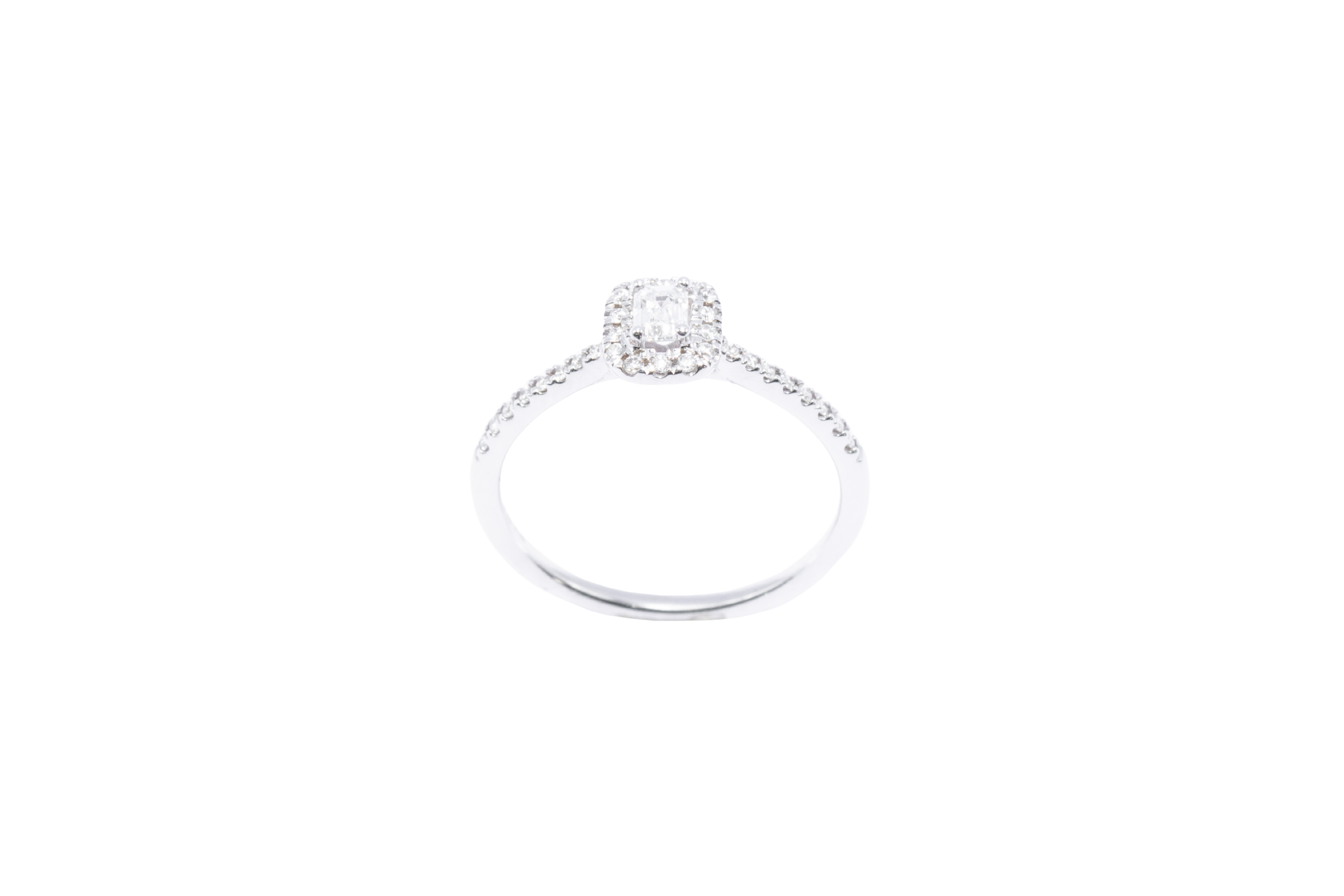 ANILLO DIAMOND HALO ORO BLANCO