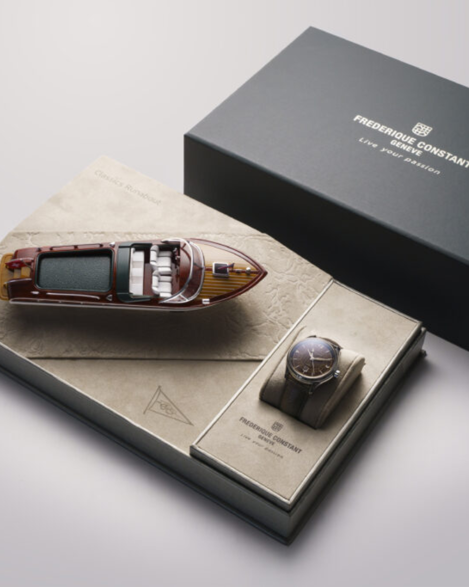 Frederique Constant Classics Runabout Automatic GMT FC-350RBR5B6