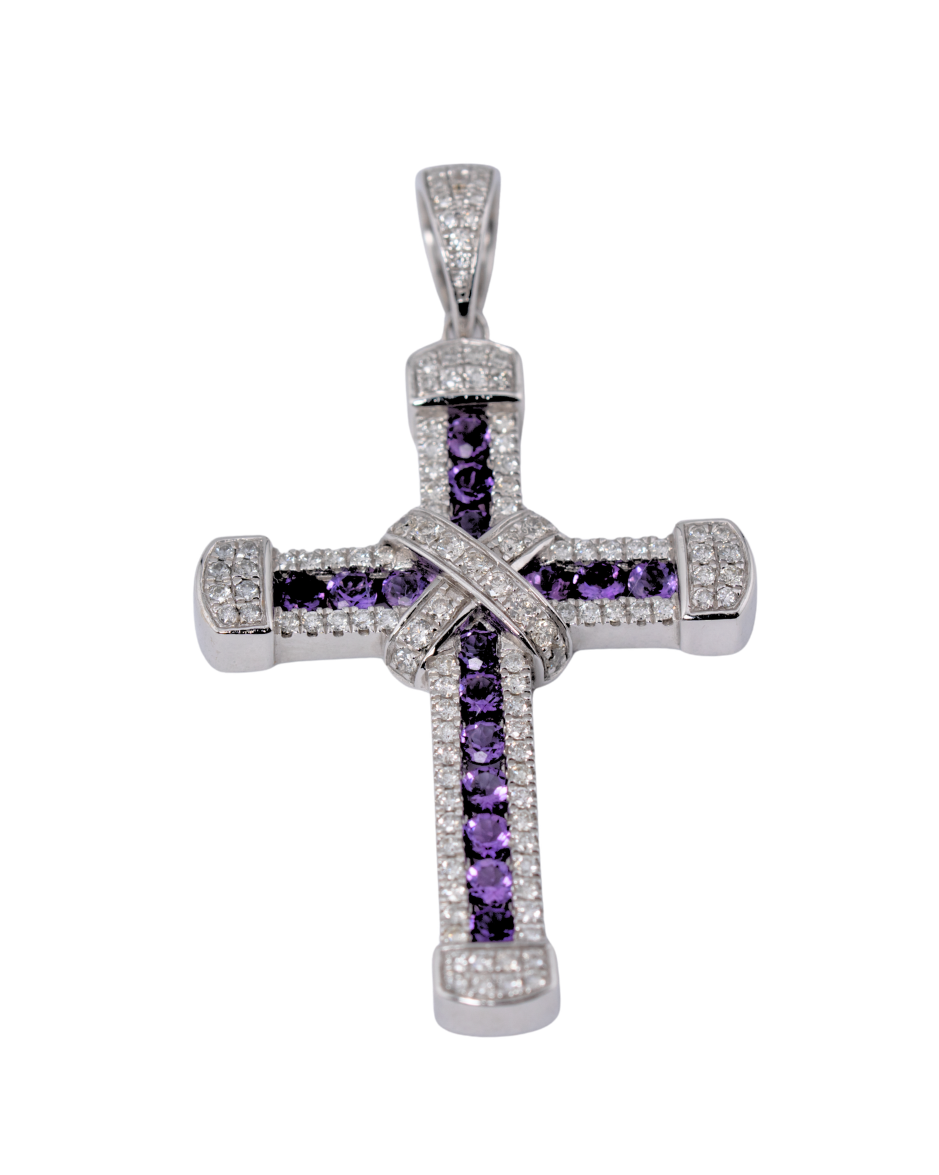 Onore dije cruz con amatistas naturales y diamantes en oro blanco 14K estilo contemporáneo