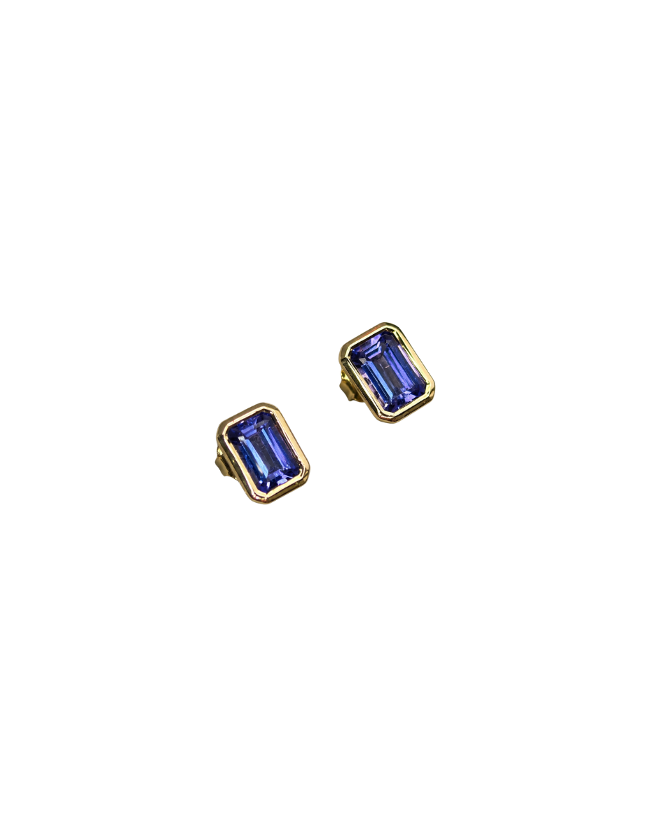 Aretes Oro Amarillo 14K con Tanzanita Natural