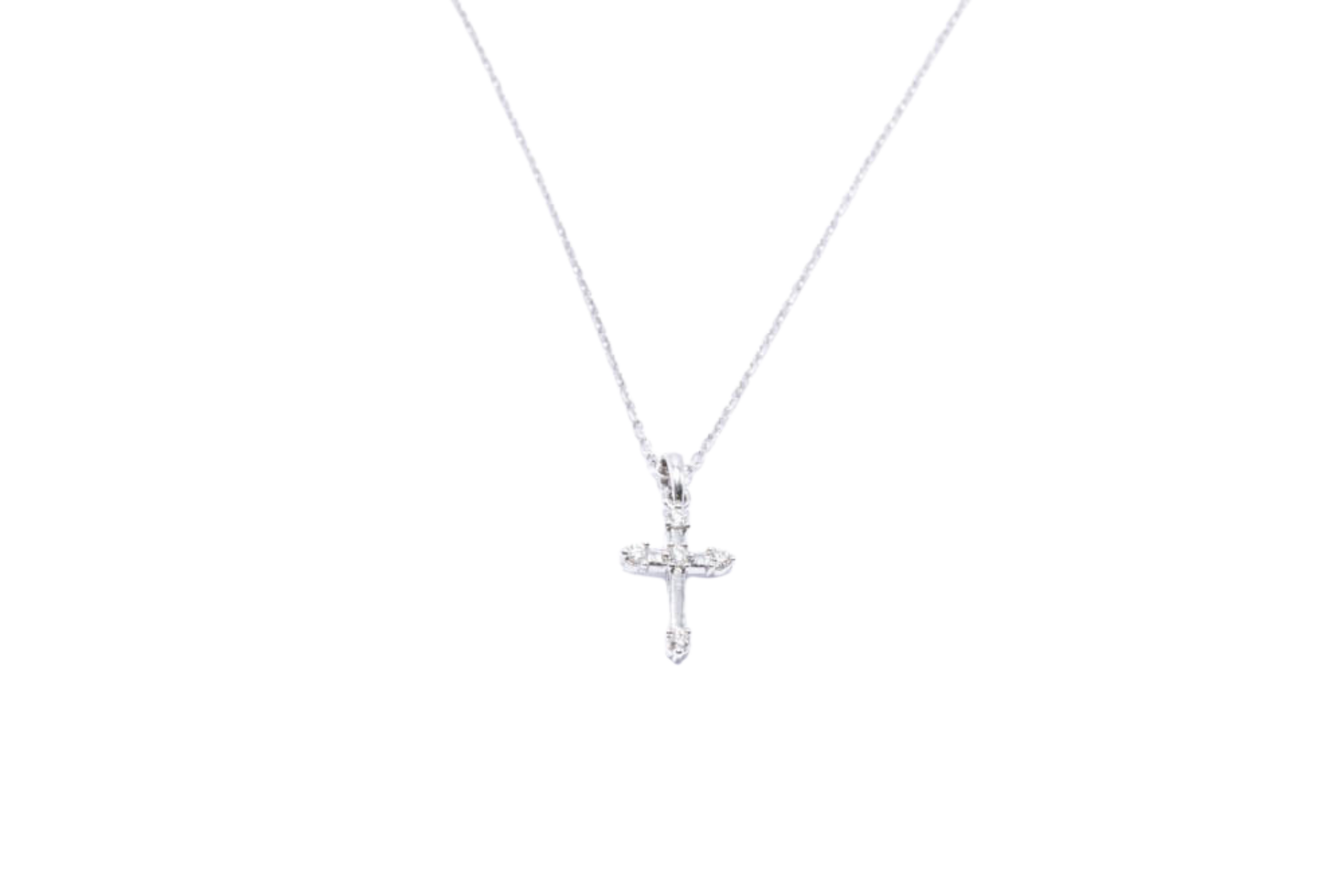 COLLAR CROSS DIAMOND