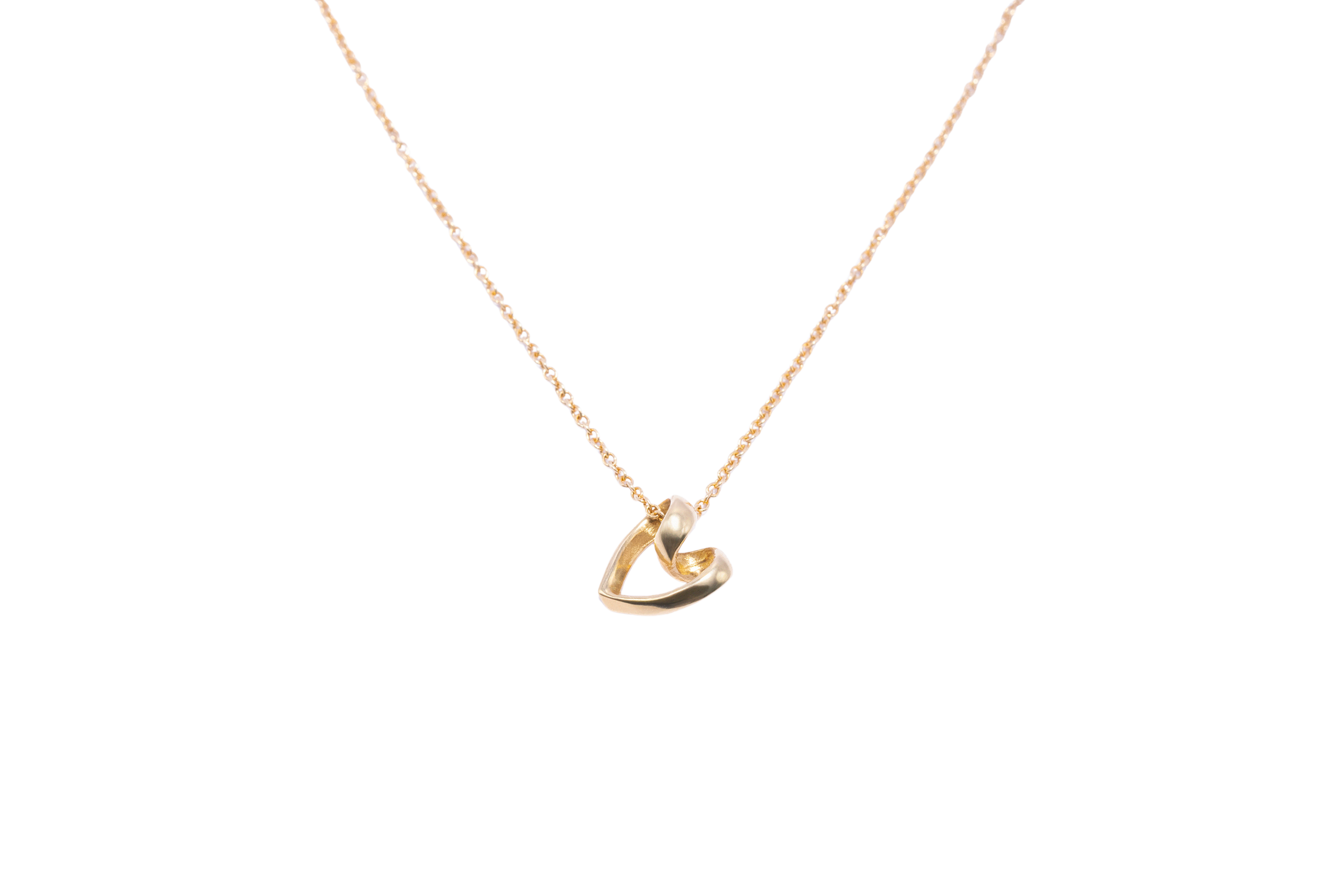 COLLAR RIBBON HEART