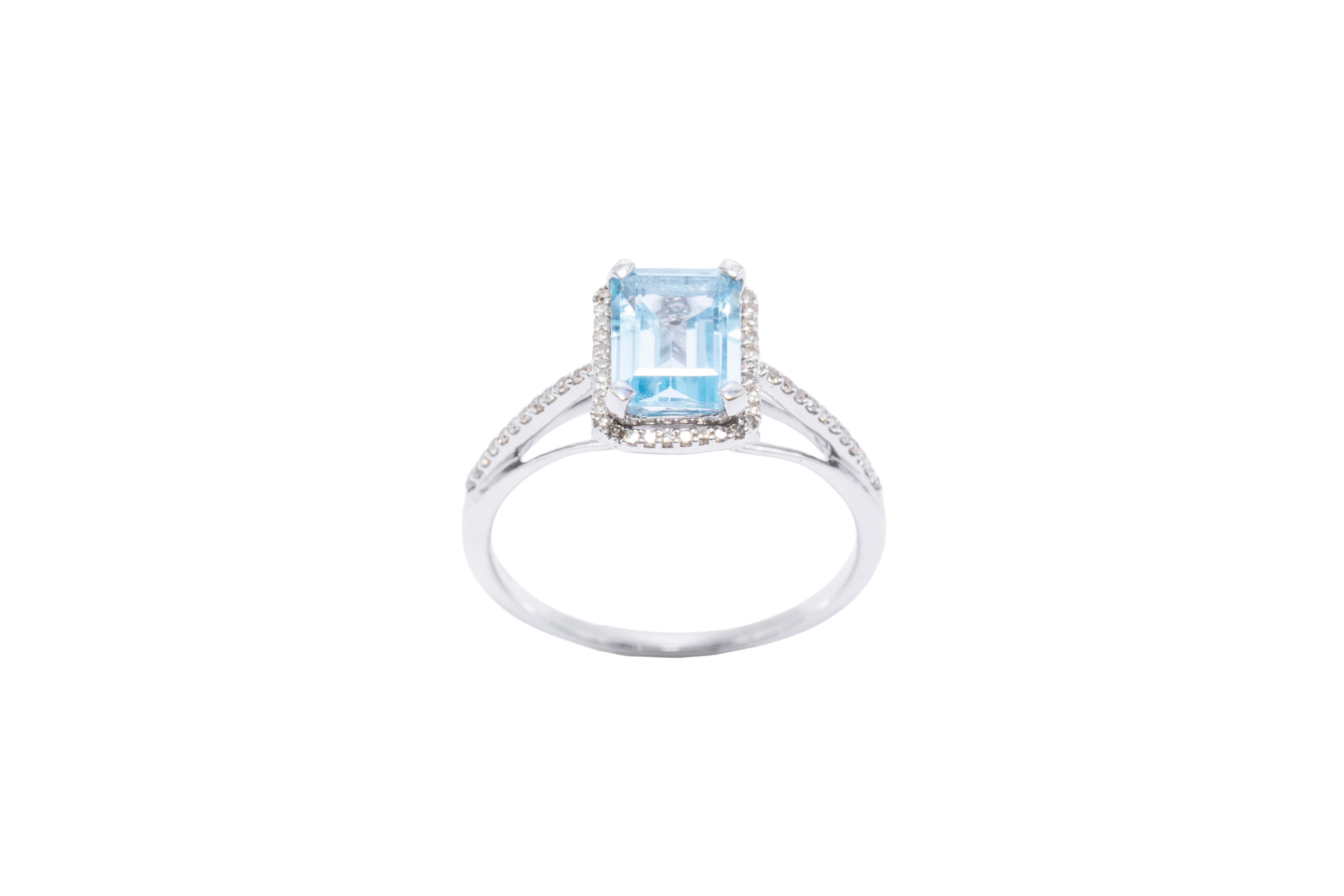 ANILLO TOPACIO CORTE ESMERALDA